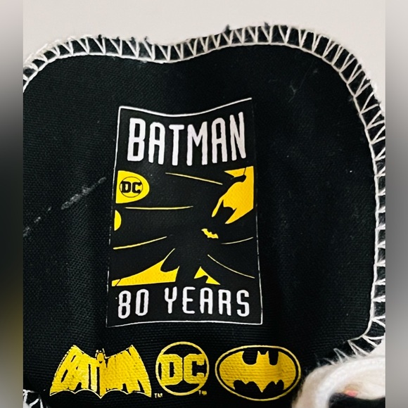 Converse Batman 80th Anniversary LIMITED EDITION - Picture 6 of 7